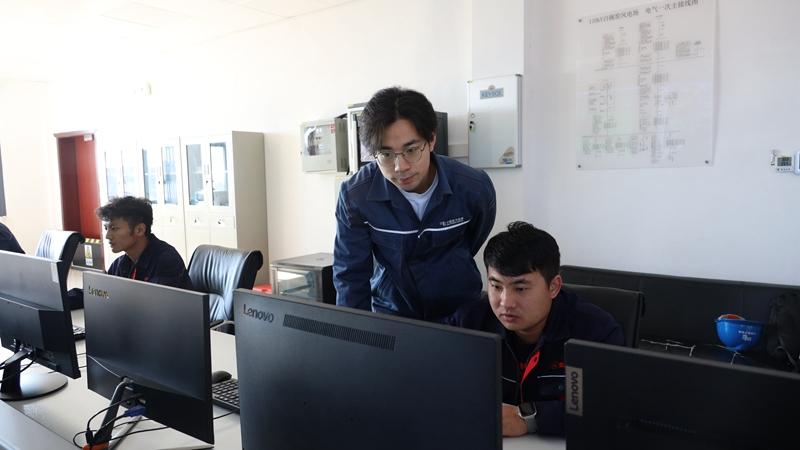 贵州兴义供电局倾情服务新能源发电站 为电网输送更多清洁能源